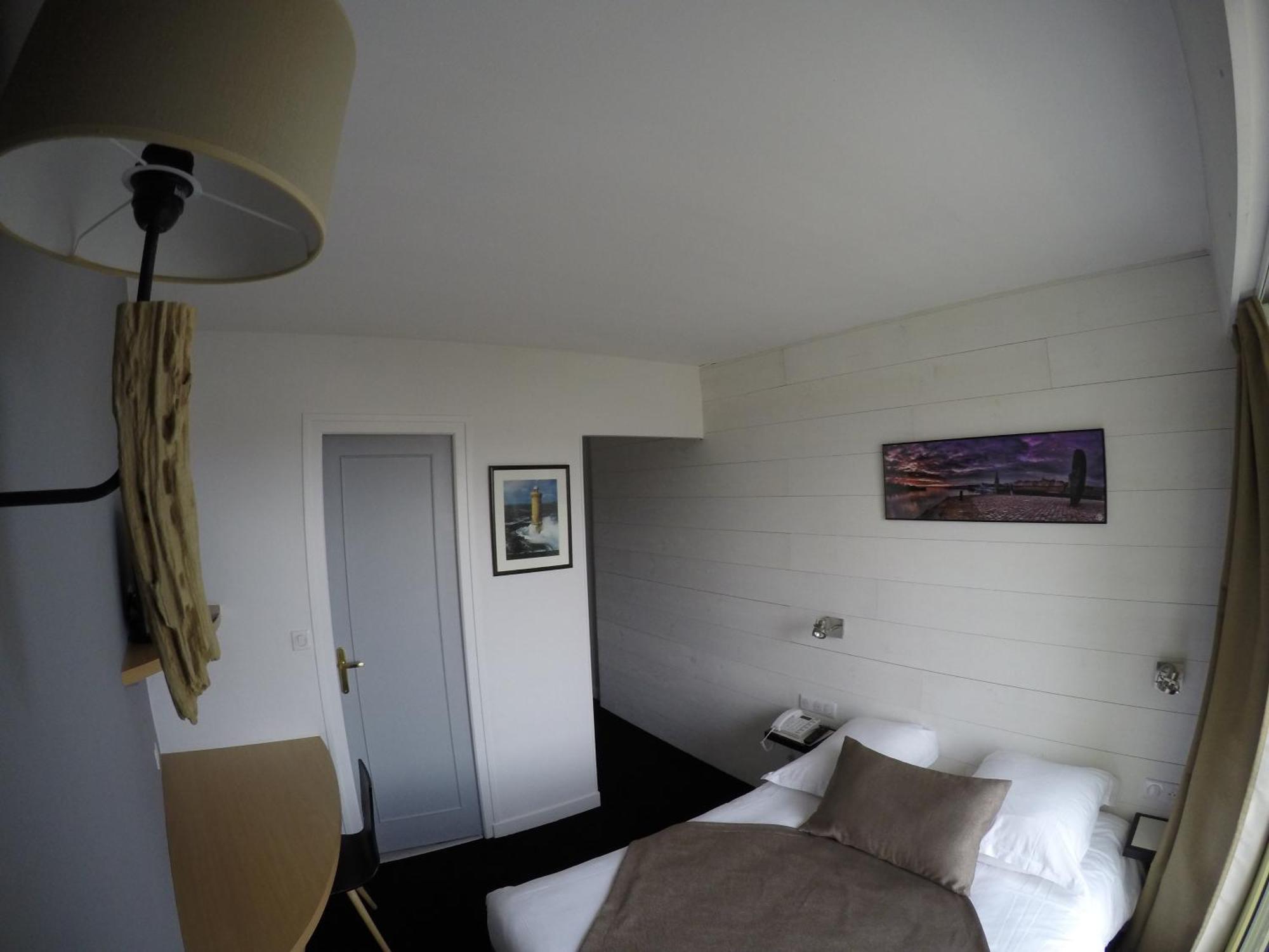 Hotel Les Brises La Rochelle  Rom bilde